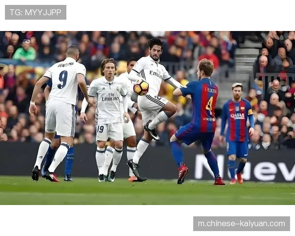 巴萨5289万欧暂列西甲第一 欧冠收入超皇马巴萨